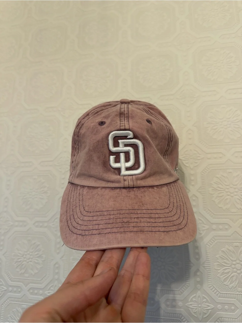 '47 Brand San Diego Padres Logo Women's Baseball Cap in Dusty Mauve